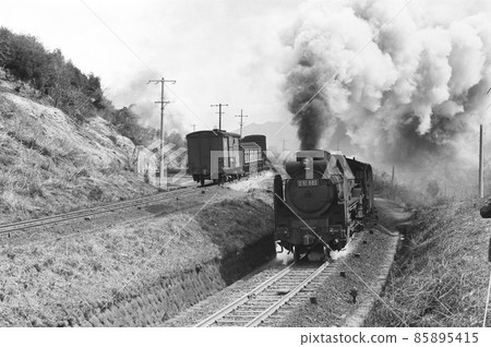 Kansai Main Line Kabutonakazaike Steam Locomotive Nakazaike Signal Station Kansai Main Line Kabutonakazaike Steam Locomotive Nakazaike Signal Station 85895415
