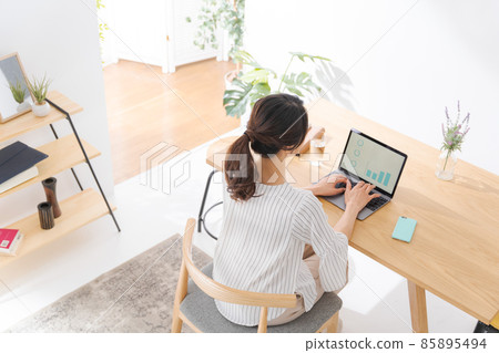 Home work high angle back view 85895494