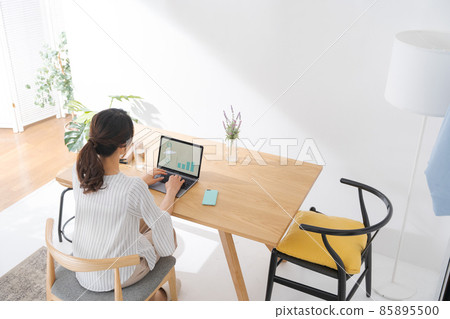 Home work high angle back view 85895500