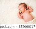 Newborn 3 weeks after birth 85900017