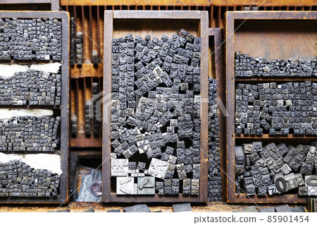 Letterpress type 85901454