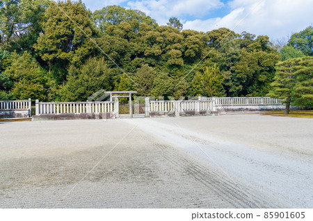 京都市伏見區第五十代堪武天皇柏原陵 京都市伏見區第五十代堪武天皇柏原陵 85901605