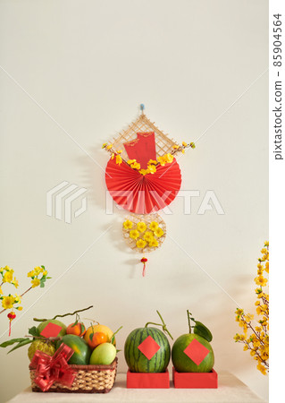 Fresh Fruits for Lunar New Year 85904564