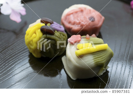 Cute Japanese sweets Cute Japanese sweets 85907381