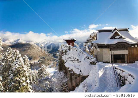 山寺廟雪場面 山寺廟雪場面 85910619