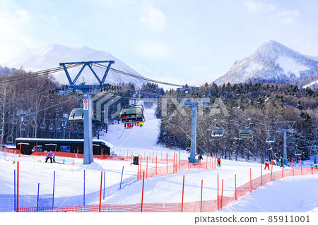 [北海道富良野市] 富良野滑雪場纜車 85911001