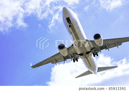 飛機降落波音737 - 800 飛機降落波音737 - 800 85911591