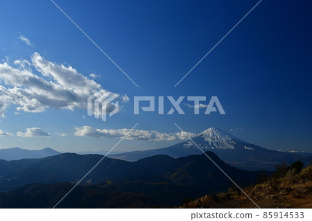 富士山、阿席達卡山和箱根山的景色 富士山、阿席達卡山和箱根山的景色 85914533