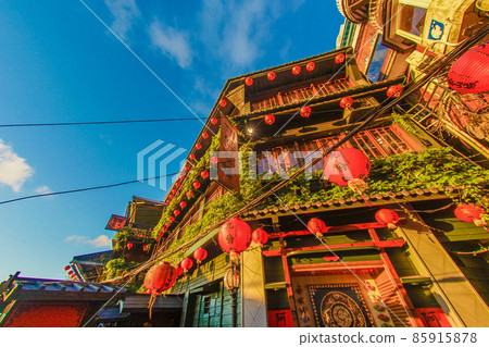 九份鎮與藍天（台灣） 85915878