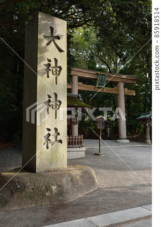 jin神社第二鳥居門 85918514
