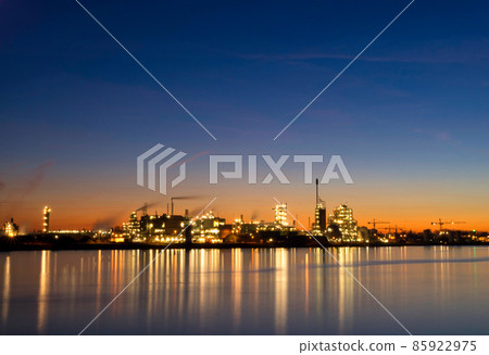 Chemical factory in Dordrecht as seen from Sliedrecht 85922975