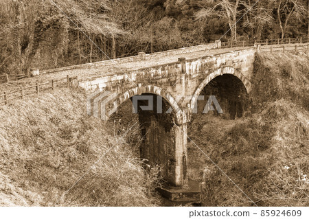 Kotakizawa Bridge (Glasses Bridge) [Sendai City, Miyagi Prefecture] 85924609