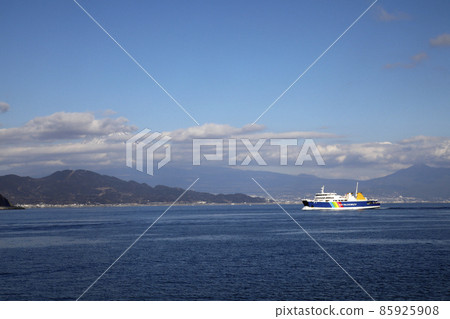 Suruga Bay Ferry going through Shimizu Port Suruga Bay Ferry going through Shimizu Port 85925908