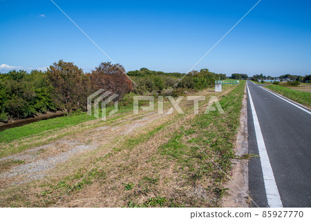 近一之川大橋自行車道 川島町 近一之川大橋自行車道 川島町 85927770