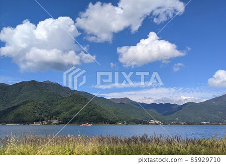 河口湖的景色 85929710