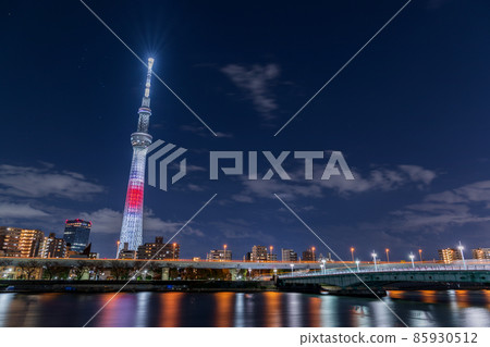 "Tokyo" Tokyo Sky Tree ・ Special illumination with the image of the Japanese flag 85930512
