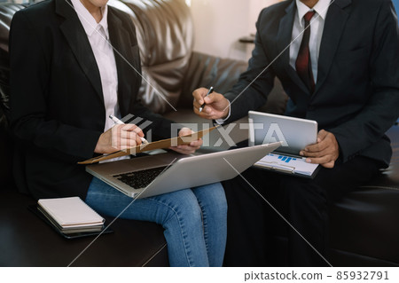 Team of business analysts discussing working new start up project. 85932791