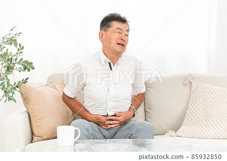 老人在家(肚皮) 老人在家(肚皮) 85932850