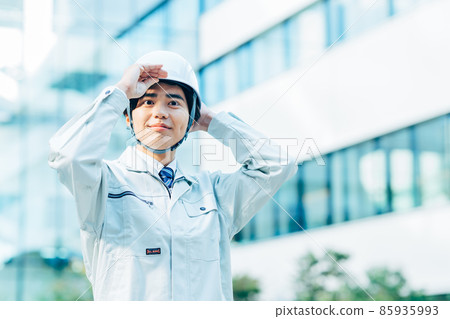 Male young worker shooting cooperation "LINK FOREST" 85935993