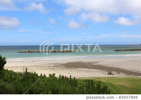 Ise Kokufu no Hama Meotoiwa Anori Fishing Port Kamiji Dam Watakano Island 85937909