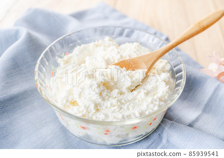 Homemade cream cheese Homemade cream cheese 85939541