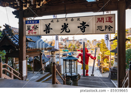 Gifu Zenkoji Temple in winter, landscape with demons <Gifu City, Gifu Prefecture> Gifu Zenkoji Temple in winter, landscape with demons <Gifu City, Gifu Prefecture> 85939665