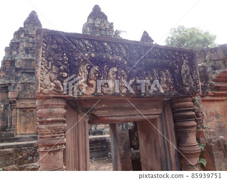 [World Heritage] Angkor Archaeological Site Banteay Srei 85939751