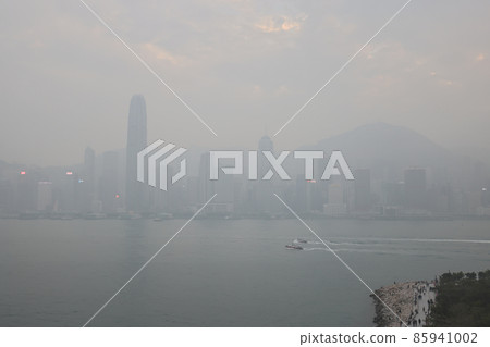 Air pollution hangs over the Happy Valley district of Hong Kong Island 24 Dec 2021 85941002