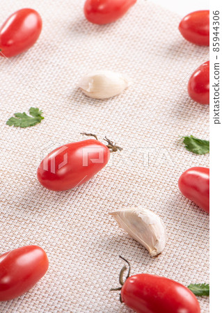 Cherry tomatoes tomato tomatoes cherry tomatoes fruit fresh cherry tomatoes チェリートマト Cherry tomatoes tomato tomatoes cherry tomatoes fruit fresh cherry tomatoes チェリートマト 85944306