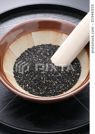 Roasted sesame and mortar 85946959