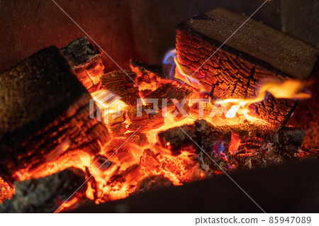 用篝火熱身 85947089