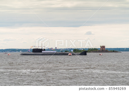 Russia. July 25, 2021. The nuclear submarine Eagle on the Kronstadt raid during the Navy Day. Russia. July 25, 2021. The nuclear submarine Eagle on the Kronstadt raid during the Navy Day. 85949269