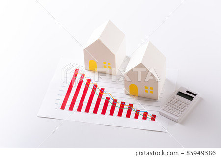 Housing and falling graph 85949386