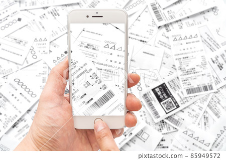Smartphone and receipt receipt 85949572