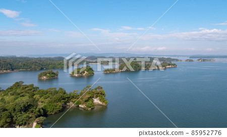 《宮城縣東松島市》奧松島鳥瞰圖 《宮城縣東松島市》奧松島鳥瞰圖 85952776