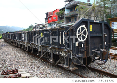 train train 85955720