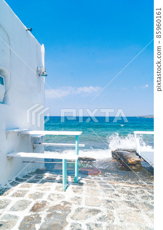 Naoussa white street 85960161