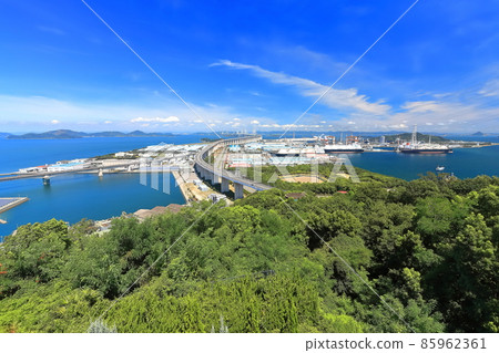 [Kagawa Prefecture] Setoo Bridge and Bannosucho Industrial Zone under sunny weather 85962361