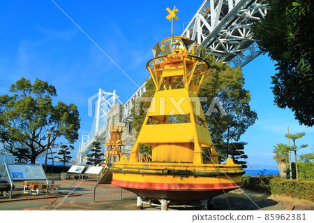 [香川縣]無人行走水下調查潛水機和瀨戶大橋 85962381