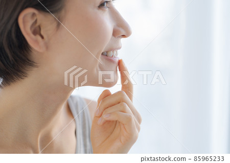Whitening Oral Care Female 30s Whitening Oral Care Female 30s 85965233