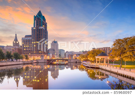 Downtown Milwaukee skyline in USA Downtown Milwaukee skyline in USA 85968097
