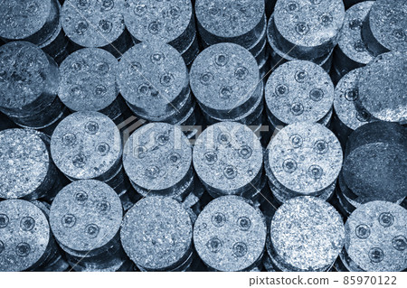 The stack of compress scrap of CNC milling process. The stack of compress scrap of CNC milling process. 85970122