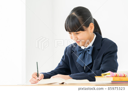Junior high school, high school, female, study, examination, education, learning Junior high school, high school, female, study, examination, education, learning 85975323