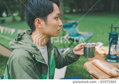 男人 男 男性 85975984