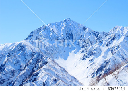 Beautiful Northern Alps Beautiful snow-capped Northern Alps 85978414