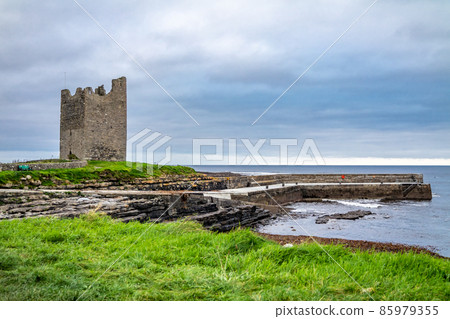 Rossle castle at Easky pier in County Sligo - Republic of Ireland. Rossle castle at Easky pier in County Sligo - Republic of Ireland. 85979355