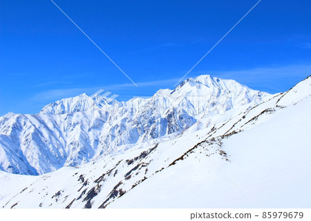 Beautiful Northern Alps Beautiful snow-capped Northern Alps 85979679