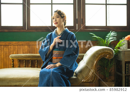牛仔和服手指波 牛仔和服手指波 85982912