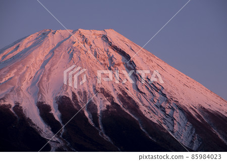 Red Fuji seen from Asagiri Plateau 85984023