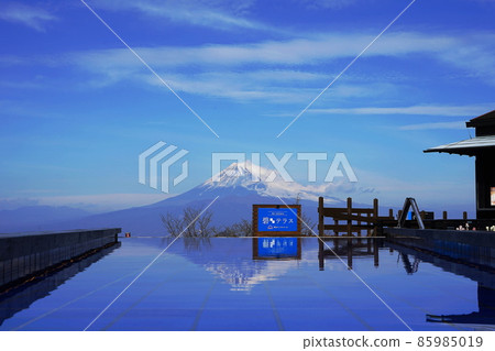 January Izunokuni 54 Ao Terrace Upside Down Fuji / Izunokuni Panorama Park 85985019